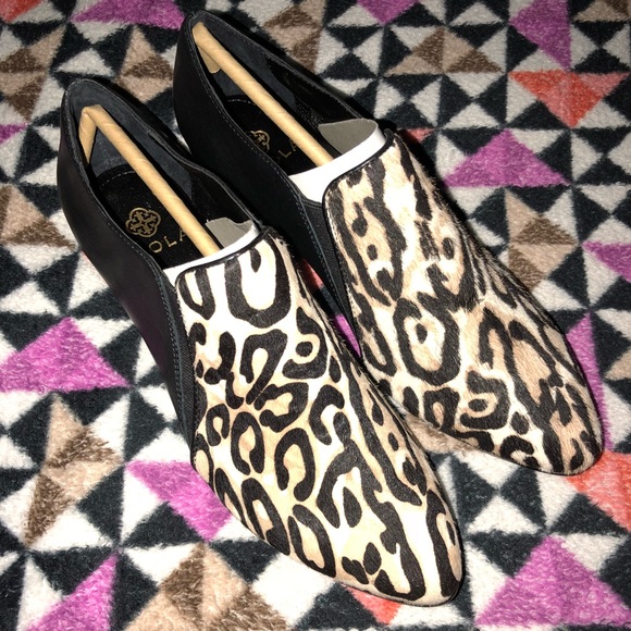 Isola Cowhide Bootie 6.5 Brand NEW Never worn - Picture 2 of 6